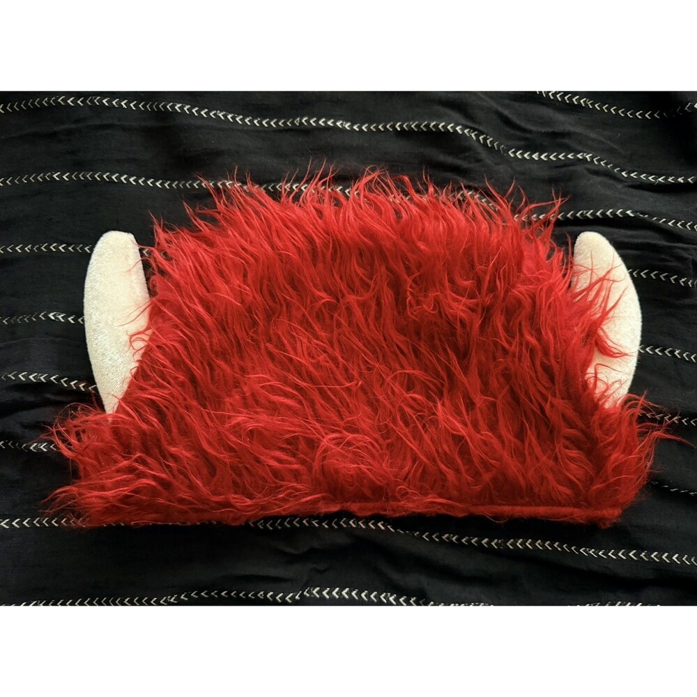 Chicago Bulls Red Furry Fan Hat With Horns